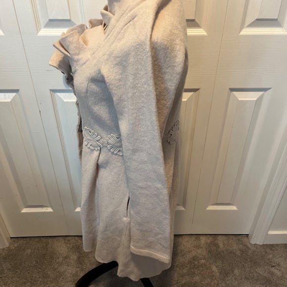 Charlie and Robin from Anthropology size S wool jacket - Picture 6 of 16